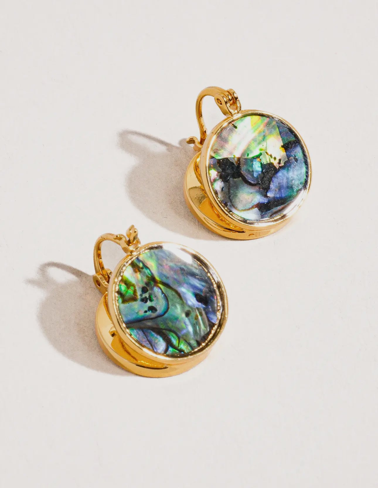 Natural shell 18k earrings