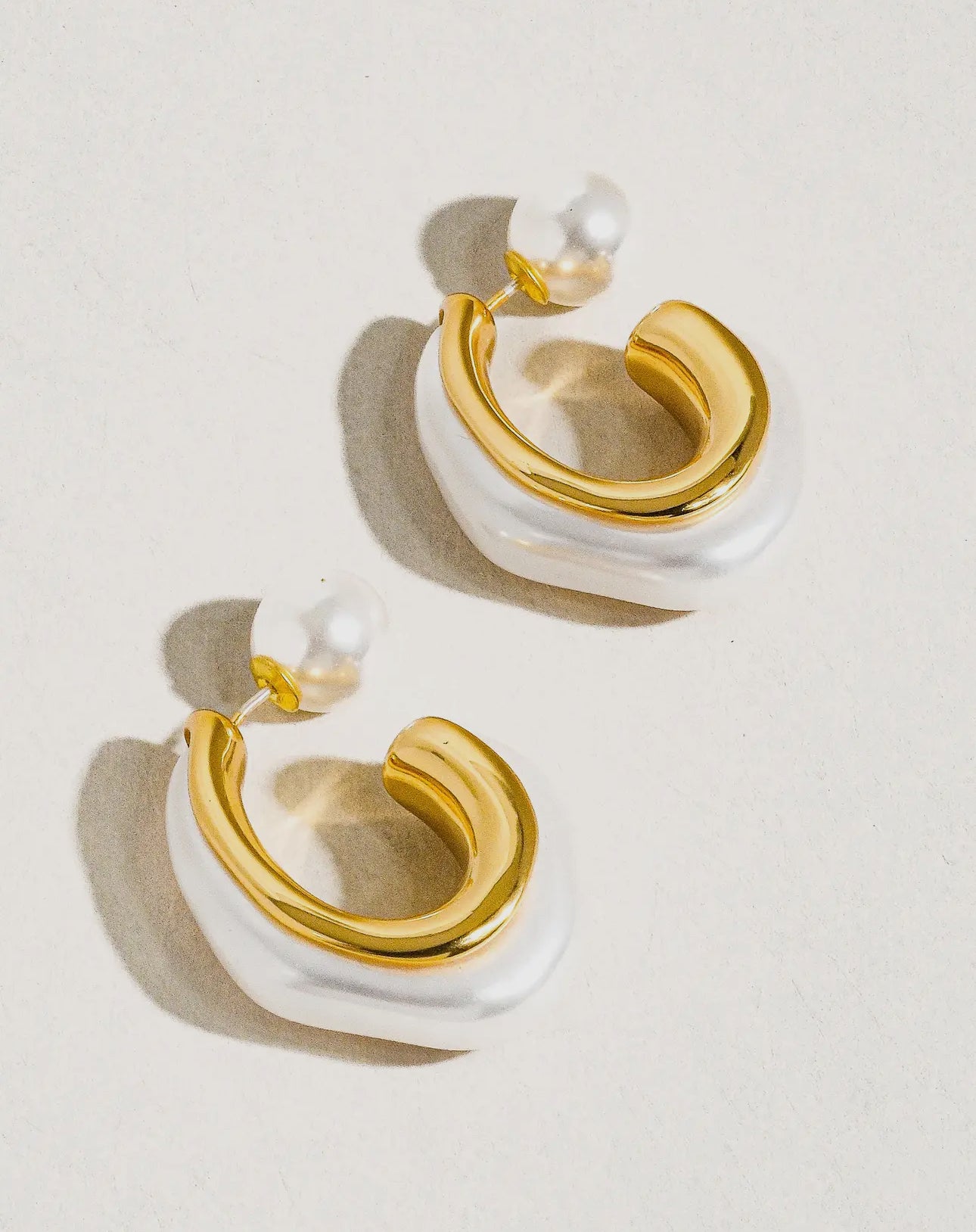 Modern Muse Pearl Hoops
