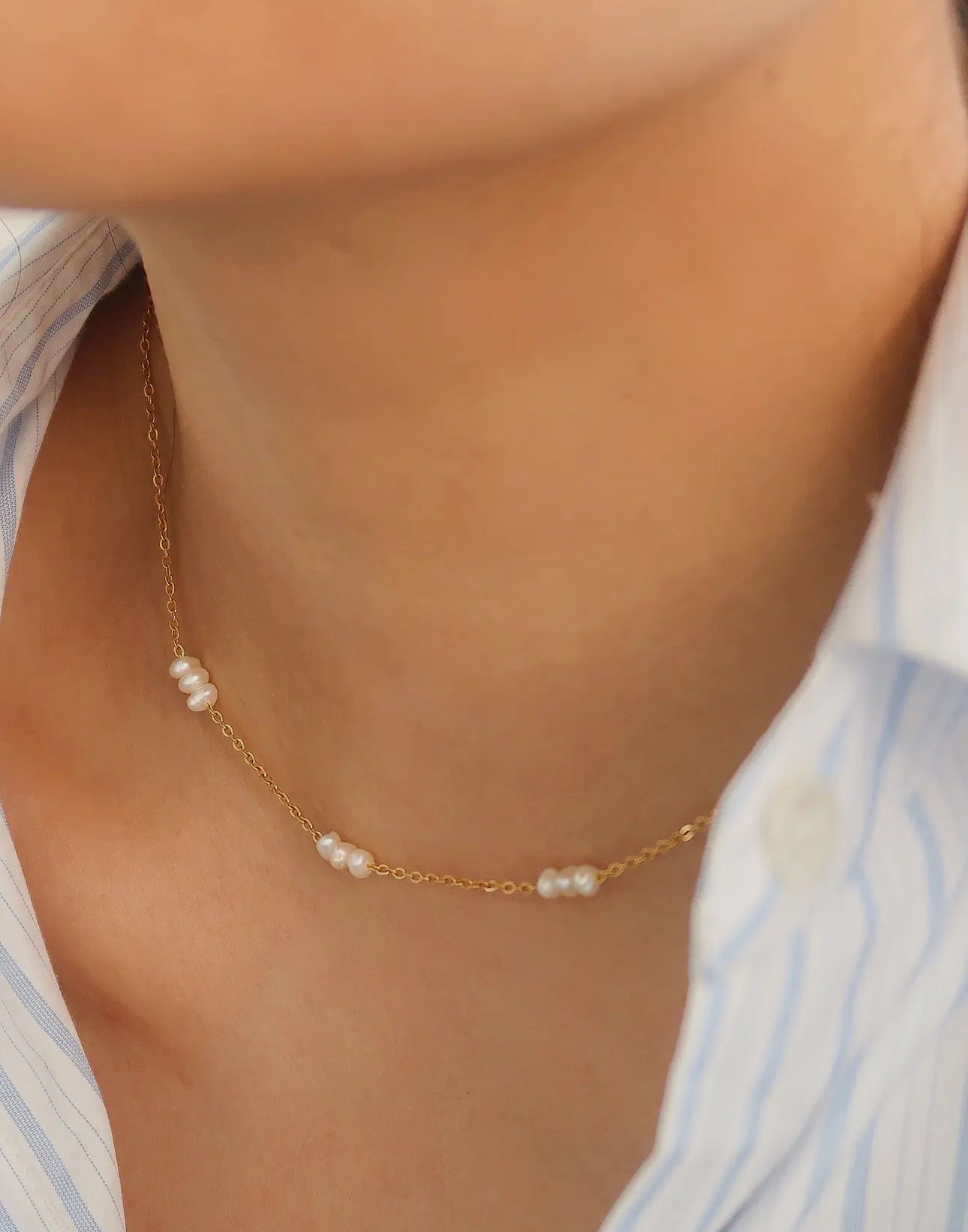 Golden Drift Pearl Choker