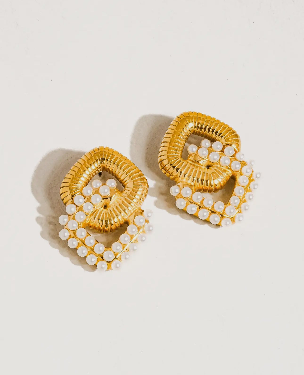 Gilded Glam Pearl Links