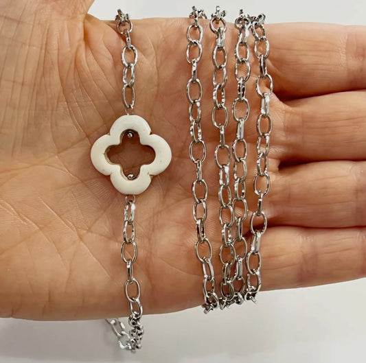 Clover Layering Chain
