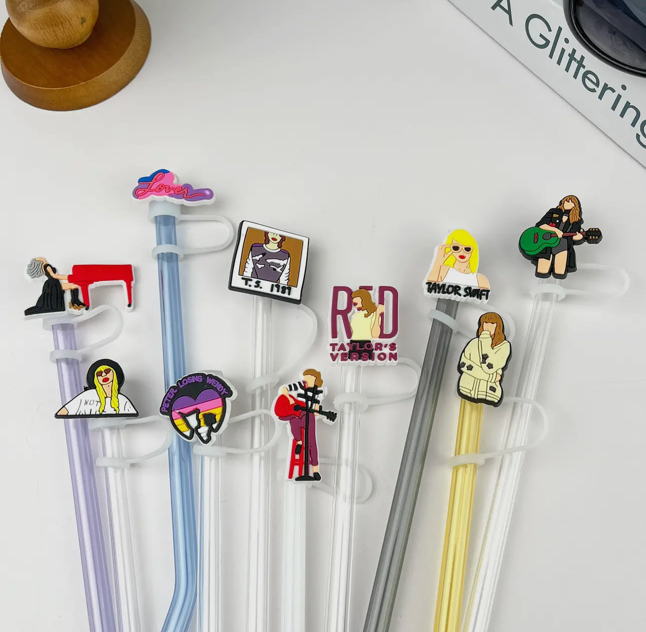 Straw Toppers